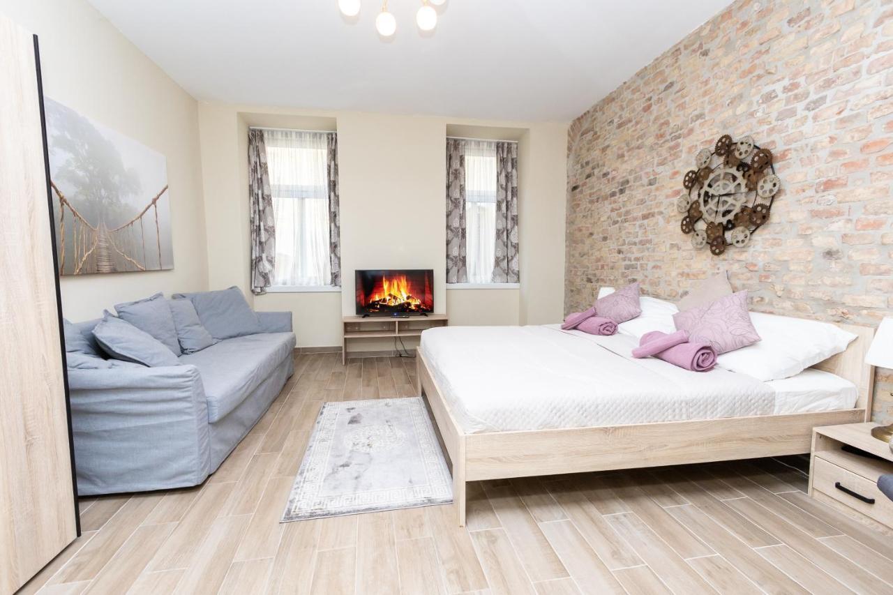 Comfortable Romantic 1 Bedroom Apartment Near Augarten Wina Bagian luar foto