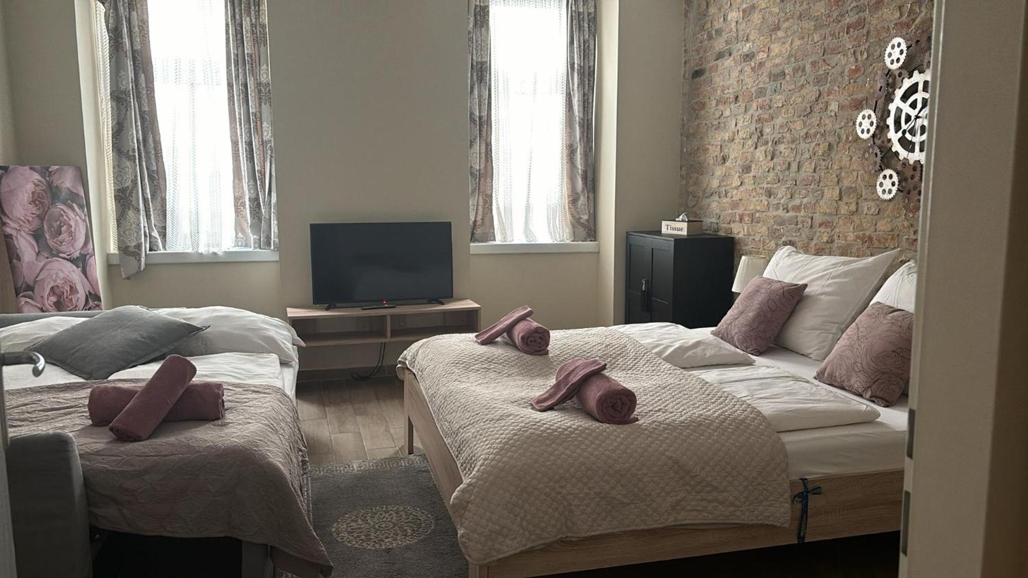 Comfortable Romantic 1 Bedroom Apartment Near Augarten Wina Bagian luar foto